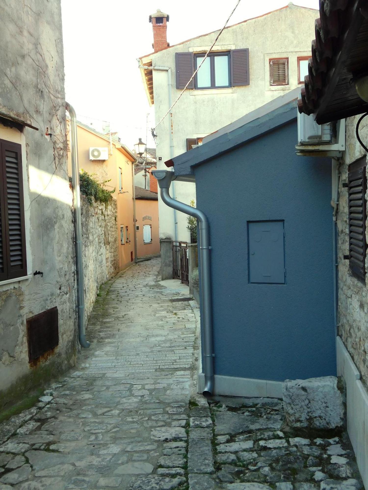 Bezauberndes Steinhaus Mit Garten In Der Altstadt Von Rovigno