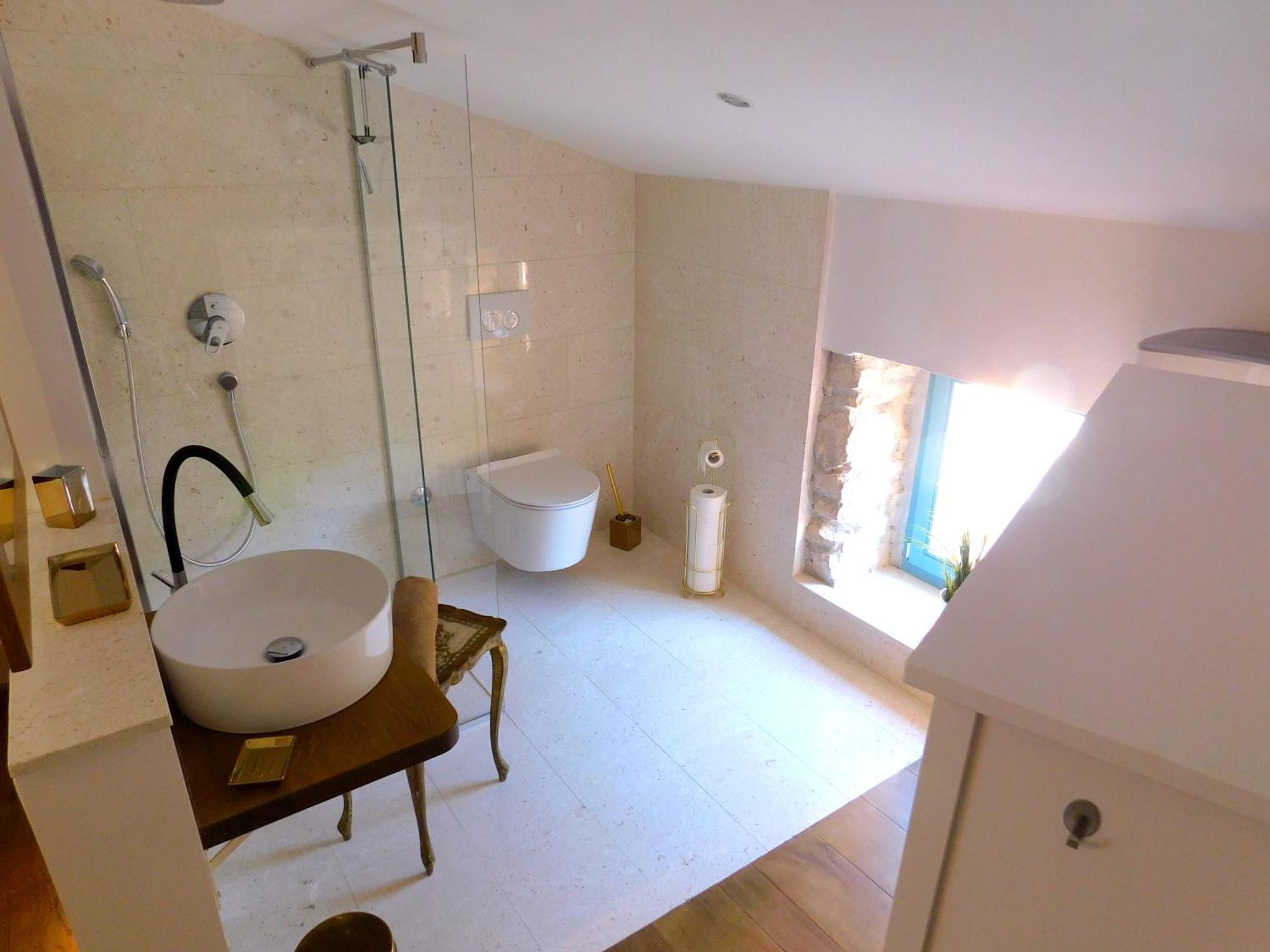 Apartman Bezauberndes Steinhaus Mit Garten In Der Altstadt Von Rovinj