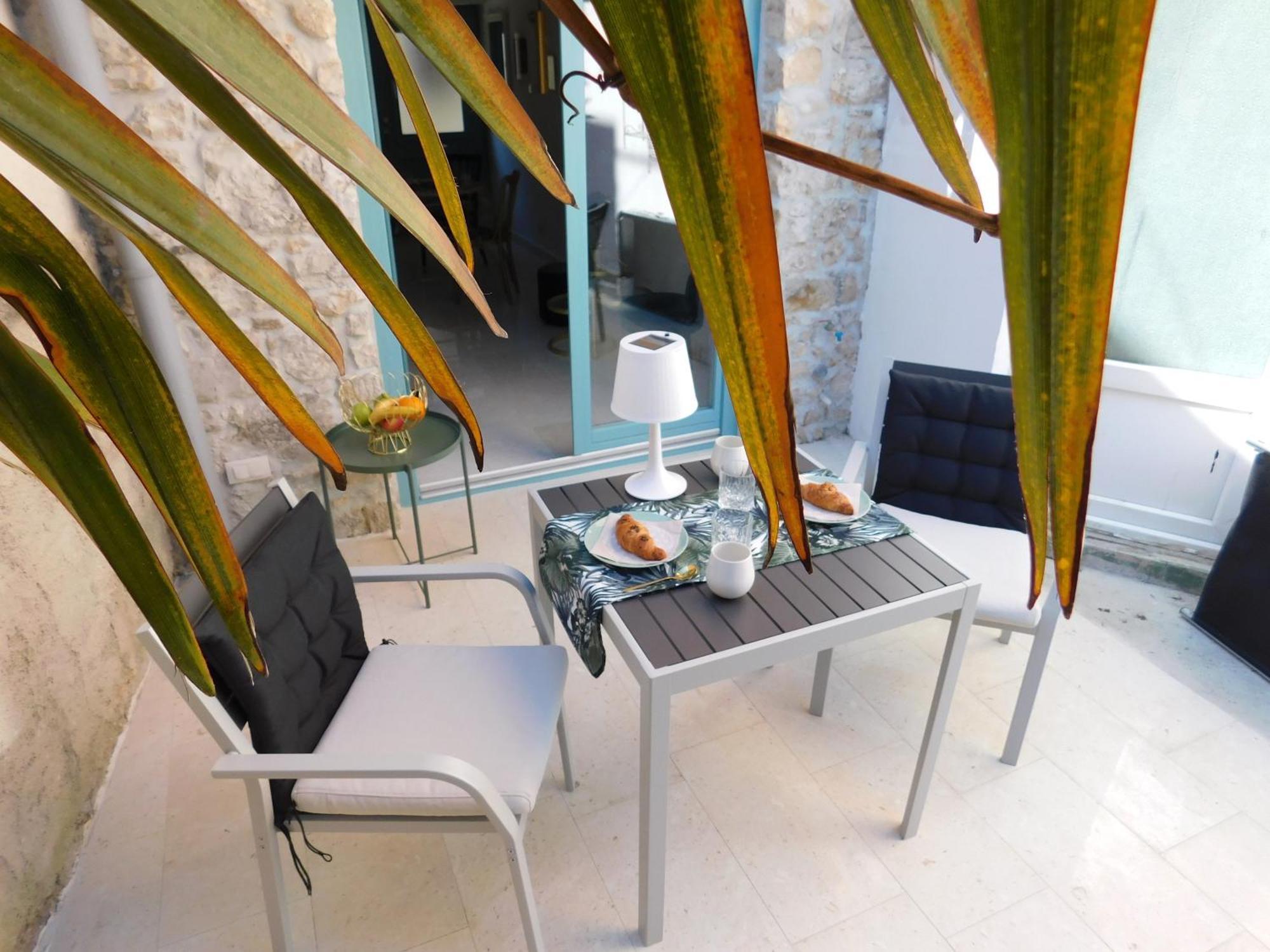 Apartman Bezauberndes Steinhaus Mit Garten In Der Altstadt Von *