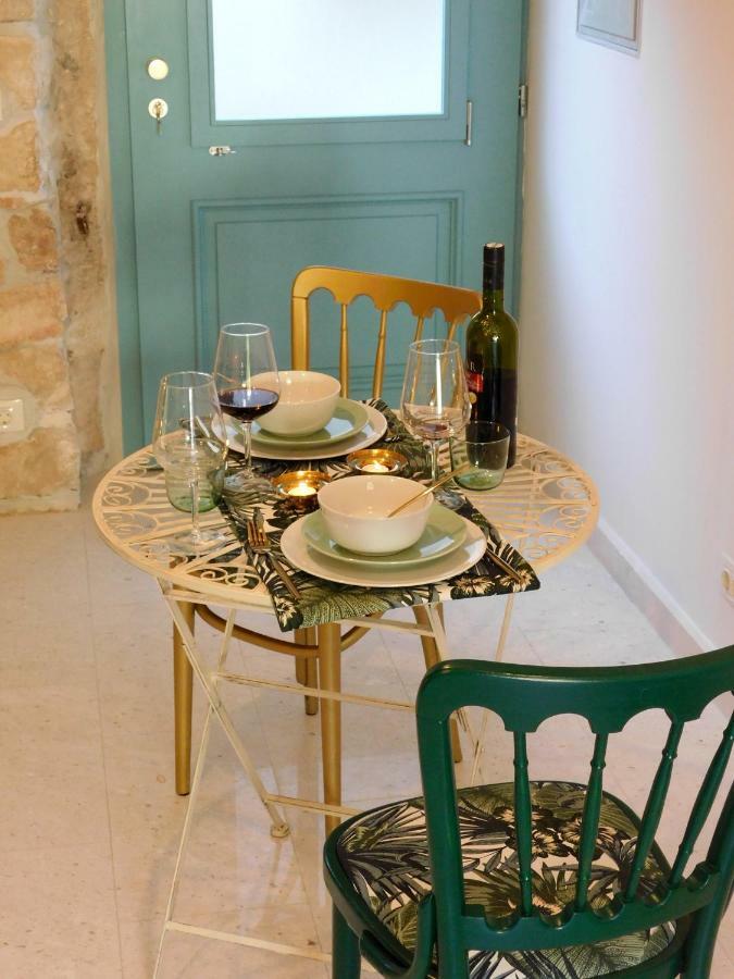 Bezauberndes Steinhaus Mit Garten In Der Altstadt Von Apartman Rovinj